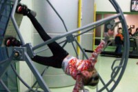 linksdrehende Schülerin