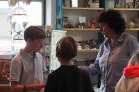 kurze Rücksprachen erlaubt