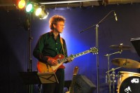 und Gitarre perfekt im Zusammenspiel