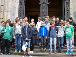 Exkursionstag - Kl. 8 vor dem Kammergericht