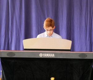 Paul begleitete die Diashow