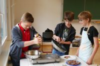 Lirum, Larum, Loeffelstilium...