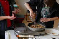 Da ist sie, die elektrische Herdplatte!