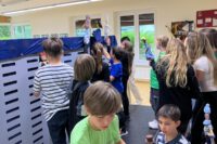 ausgefeilte Logistik