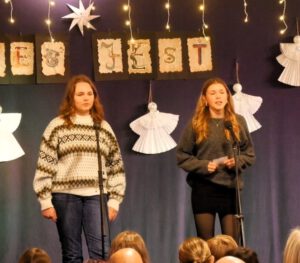 führten charmant durchs Programm