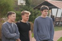 skeptischer Blick von Klasse 11