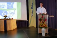 Grußworte der Schüler, (die noch ein bisschen lernen müssen ;-) )
