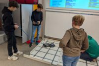 tragen Konflikte digital aus ;-)