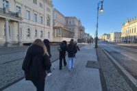 Dank maps (fast) schnell da ;-)