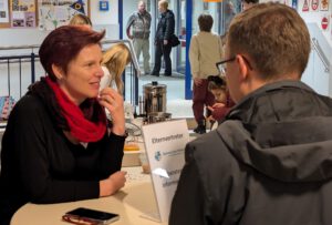 wer wollte, konnte sich auch bei Elternvertretern informieren