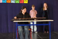 spielte an der GuZheng